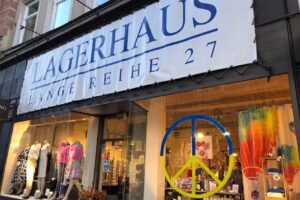 LAGERHAUS &ndash; Wohnen Schenken Essen Trinken Wein Mode Haarschnitt