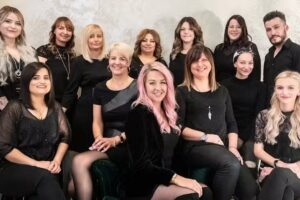 Lara Metzler Friseure &ndash; Balayage & Calligraphycut