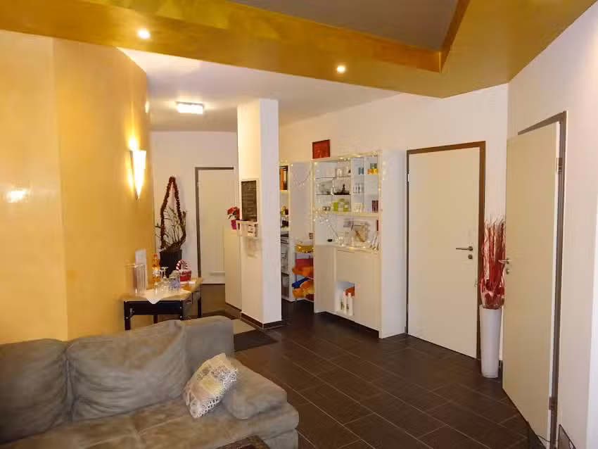 Latina Waxing Studio