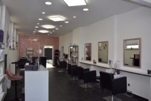 Lé Blonde Hairstyling by Nicole Bachmeier