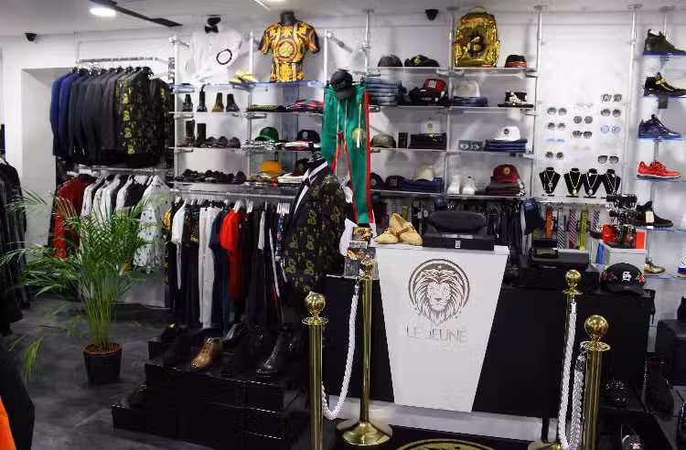 Le Jeune Boutique & Cosmetic Salon