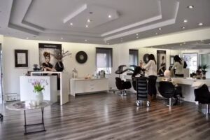 Le Salon &ndash; Friseur Salon Meerbusch