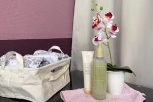 Ledis First Beauty Salon &ndash; Dauerhafte Haarentfernung K&ouml;ln, IPL Alexandrit Laser I 4 Wellen Laser, Fu&szlig;pflege | Manik&uuml;re