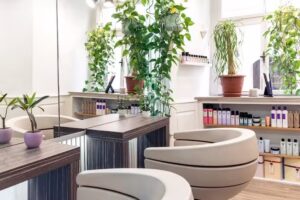 Lela Berger Friseursalon AirTouch & Blond Expertin