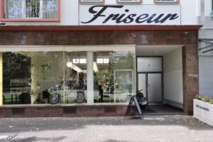 Lena M&uuml;thrath Friseure