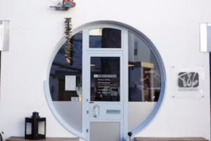 Lina&lsquo;s Hair & Beauty