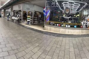 LION’s Barber Shop