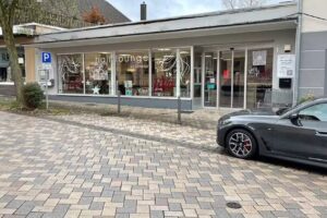 LiVa hair lounge -Friseur-