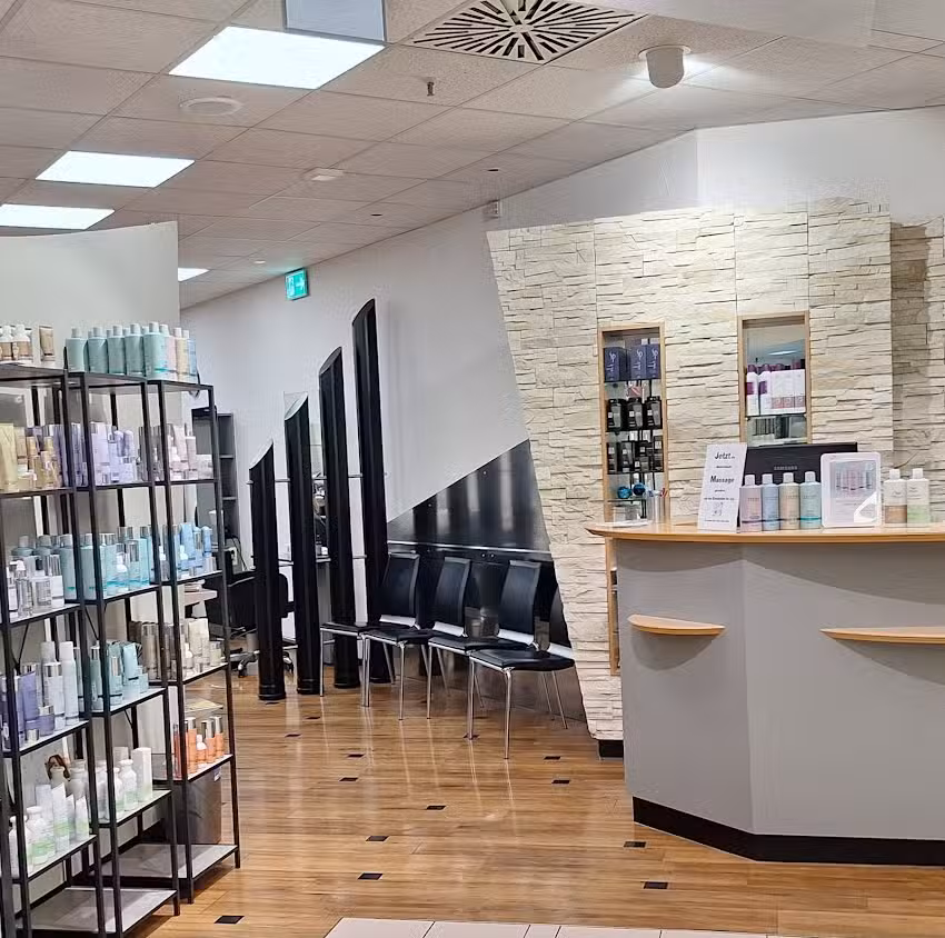 Liwell Professional Hairstyling im Kaufland West