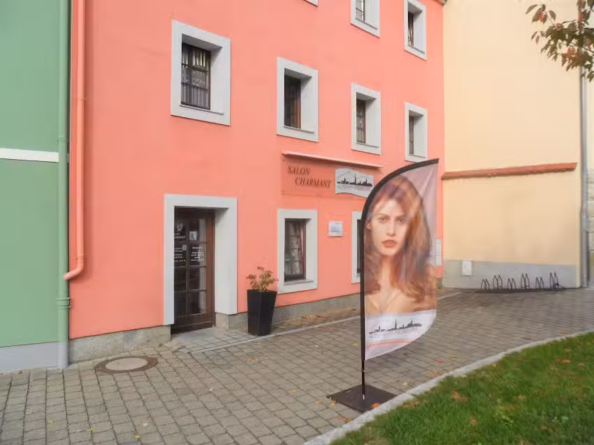 L&ouml;bauer Friseure eG || VERWALTUNG