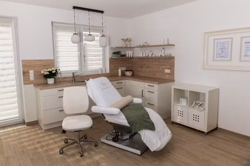 &bdquo;Lotusbl&uuml;te&ldquo;Wellnessinsel