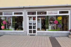 Lukas Mann &ndash; Friseur & Kosmetik