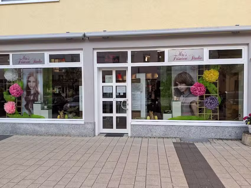 Lukas Mann &ndash; Friseur & Kosmetik