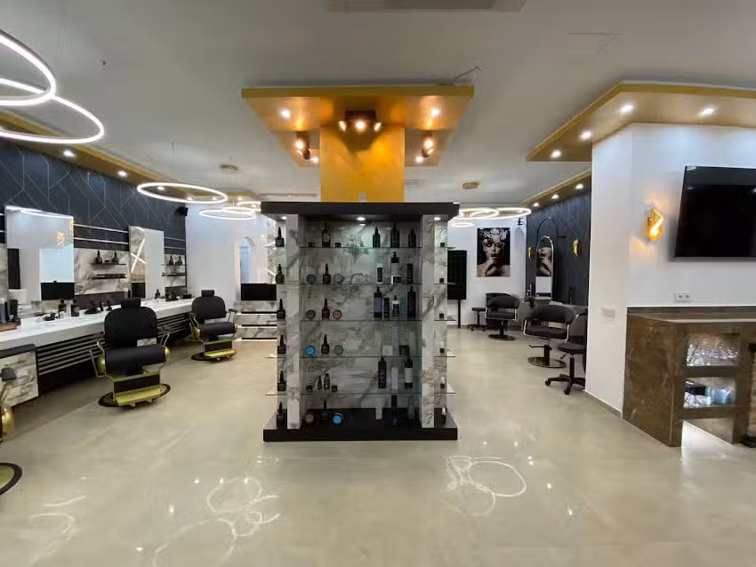 Luxury Haircut &ndash; Friseur &ndash; Bochum