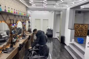 LUXUS Barber