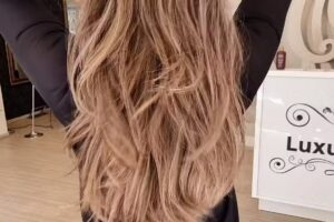 Luxushair Friseur Neuss | Haarverl&auml;ngerung / Visagistin