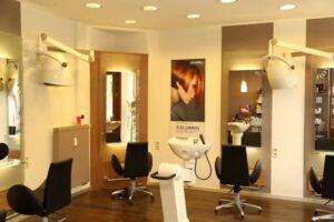 Mandy Fieberg | Haar-Trends by M.U.