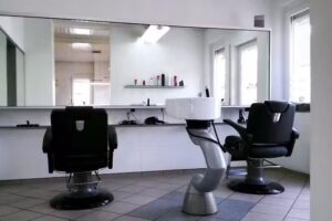 MARCUS KR&Auml;MER FRISEUR