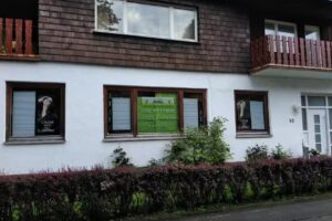 Maria&rsquo;s Italy Hairstyle