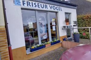 Martina Vogel Fris&ouml;r