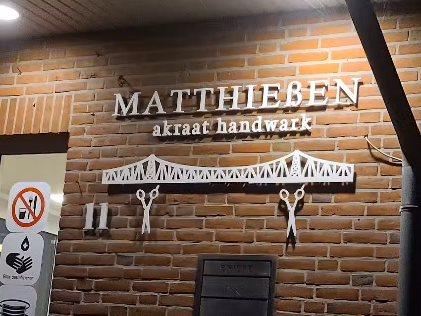 Matthie&szlig;en akraat handwark