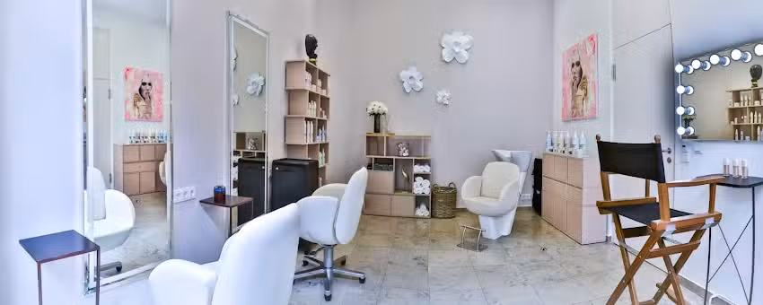 may.style &bull; Lilia May &bull; Brautstyling & Extensions