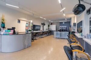 Meinecke „Mein Friseur“ Familienunternehmen seit 60 Jahren in Norderstedt – Glashütte