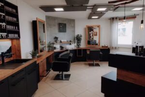 Mel&rsquo;s Hairflair