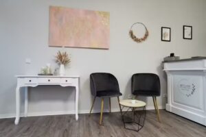 Melou Friseur & Make-up Artist