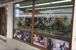 Mendan Barbershop Friseur Salon