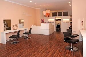 Merlins zauberhafte Frisuren