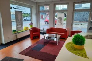 Michael B&ouml;ker Herrenfris&ouml;r im MARTa &ndash; Viertel