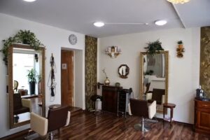 mirko&rsquo;s hairlounge