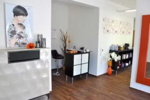 miss e. Hairstyling & more by Stefanie Epple