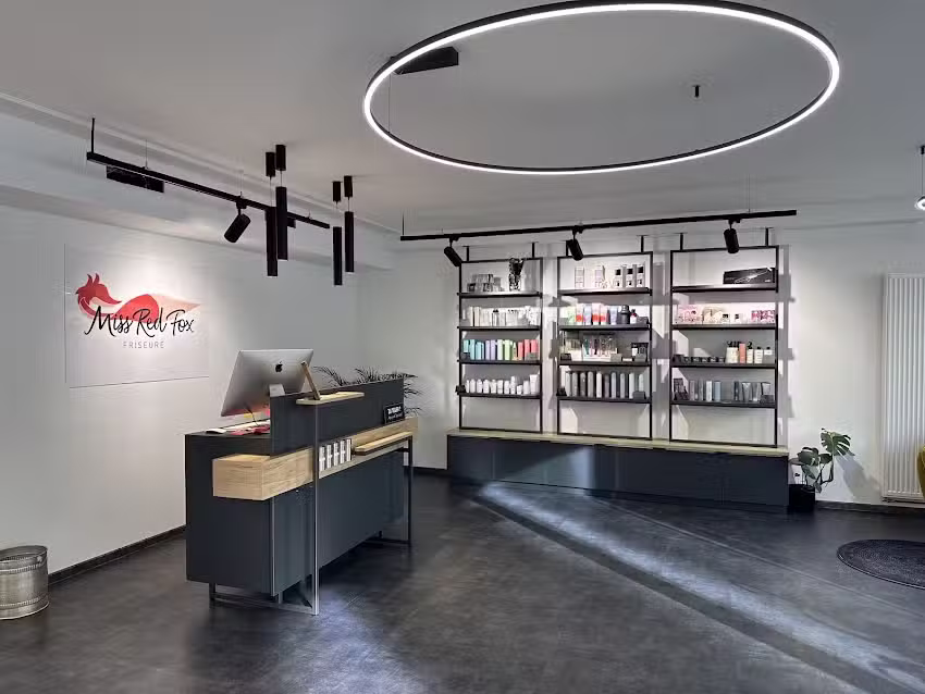 Miss Red Fox Friseure