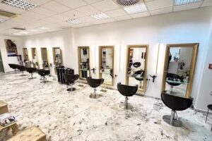 MIVI Friseur (HAIR – HEAD SPA – MASSAGE)