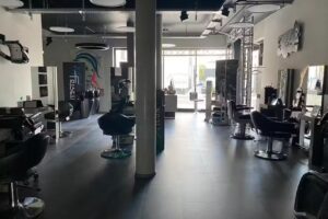 Mollo-Friseure HAIR | STYLE | COLOR & MORE