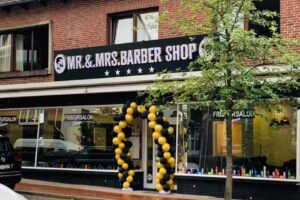 Mr. & Mrs. Barber Shop