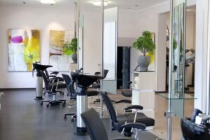 Munz by Jessica Scheler Hair Professionals