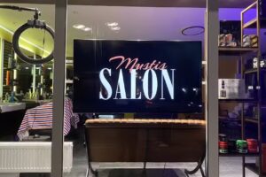 Musti&rsquo;s Salon