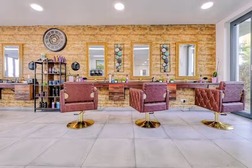 MZ Oriental Barber & Beauty