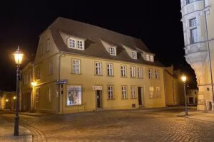 Nancy Schier Friseur und Nagelstudio Hair Design