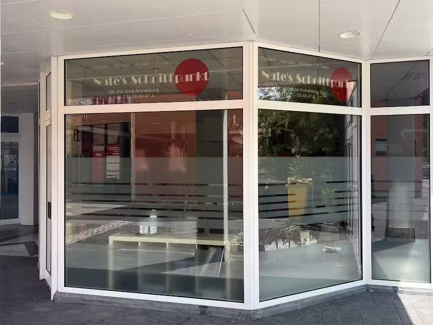 Nate&rsquo;s Schnittpunkt Friseursalon (Inhaberin: Renate Reuter)