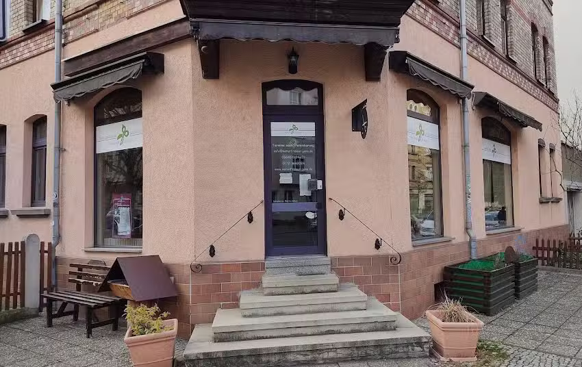 Naturfriseur Gr&uuml;ne Schere