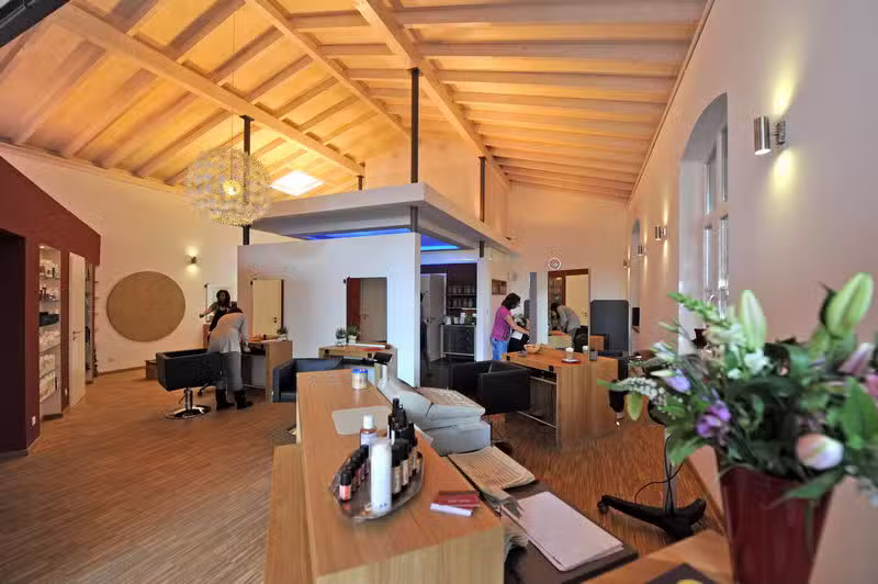 Nicola Graf, Nat&uuml;rlich Haare