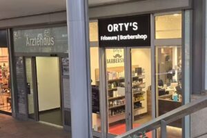Orty&rsquo;s Barbershop Friseure