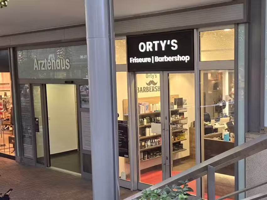 Orty&rsquo;s Barbershop Friseure