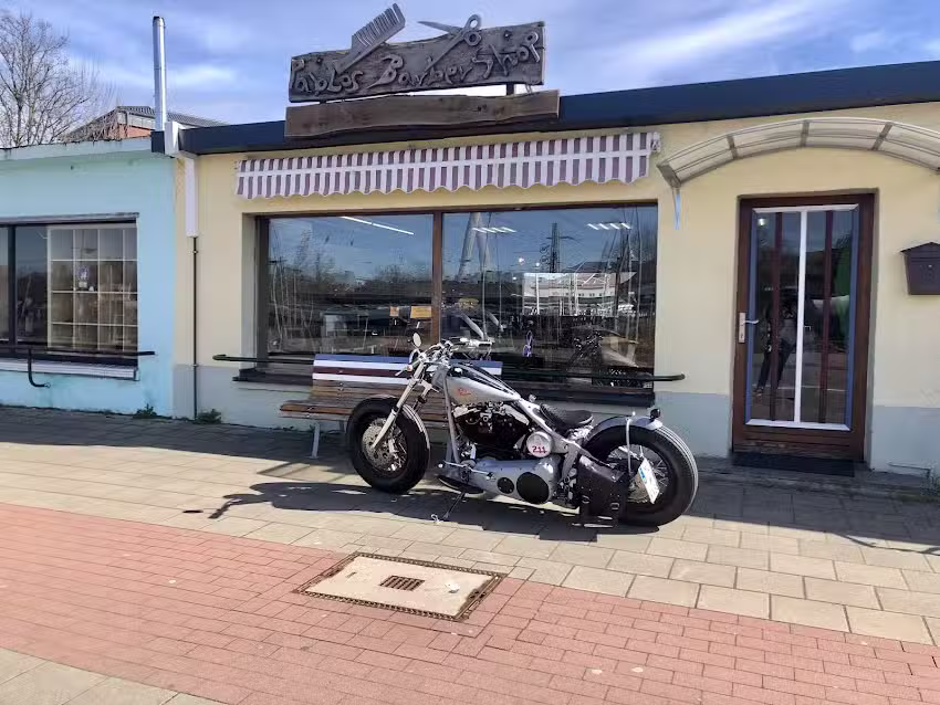 Pablo&rsquo;s Barber Shop