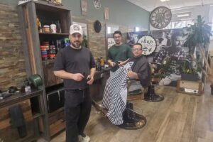 Paris Barbershop Eching