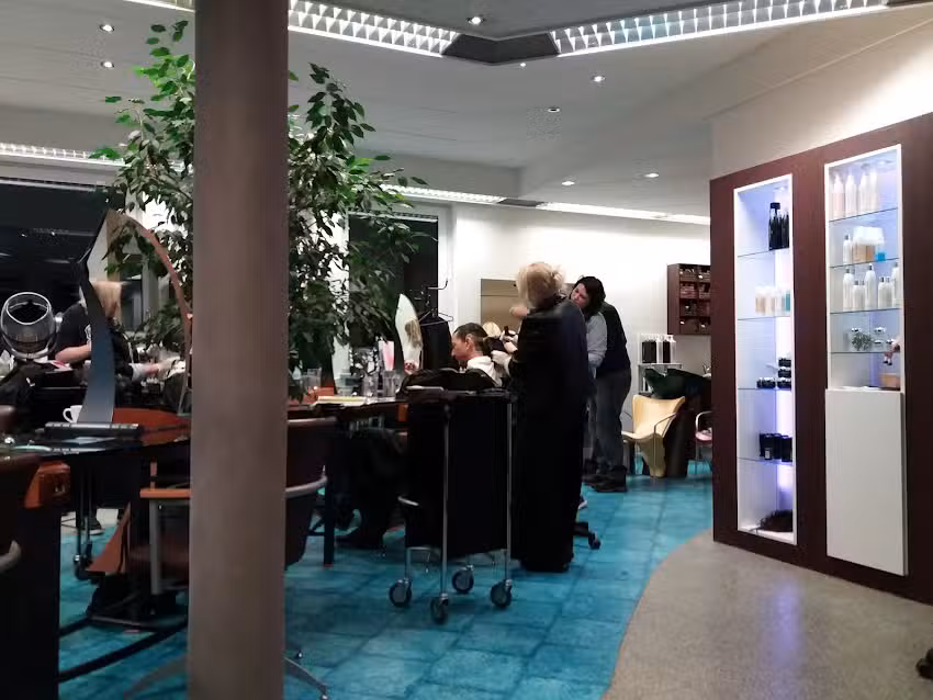 Peppermint Damen u. Herrenfriseur